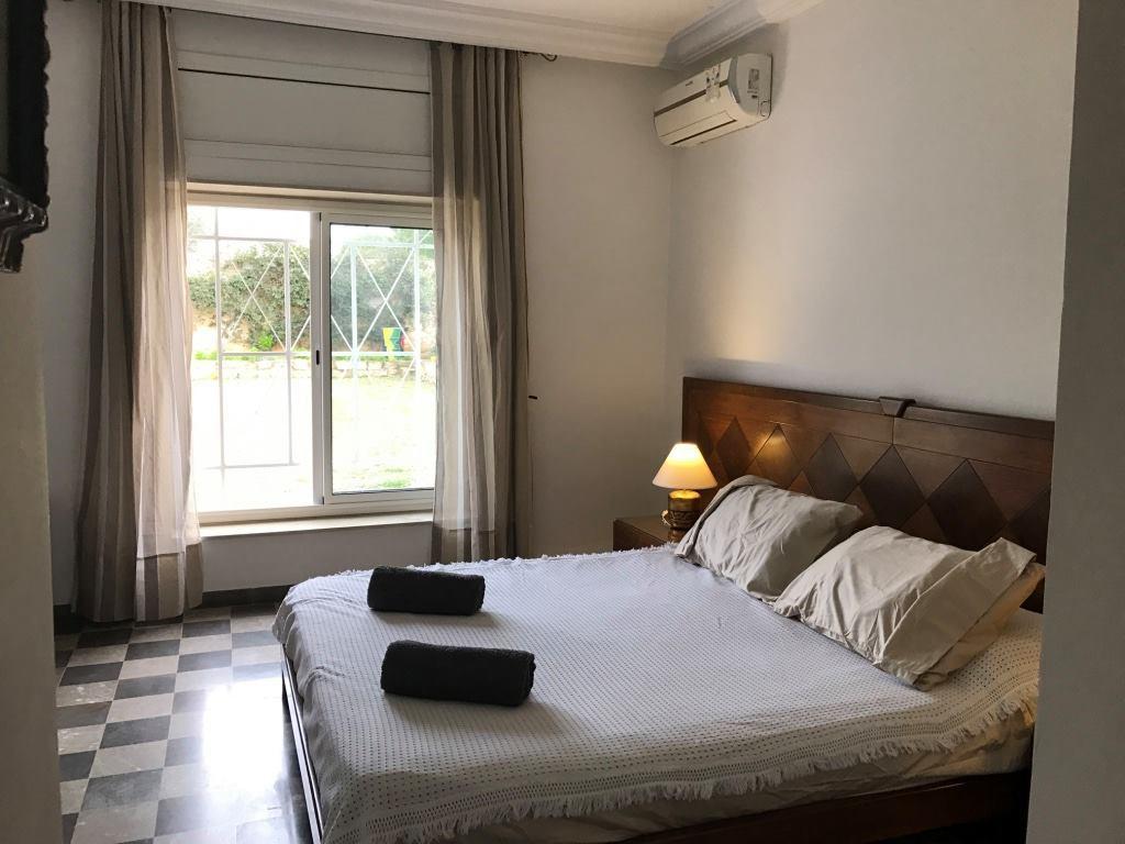 La Maison Les Pins Chambre D'Hote Chez L'Habitant Ла Марса Екстериор снимка